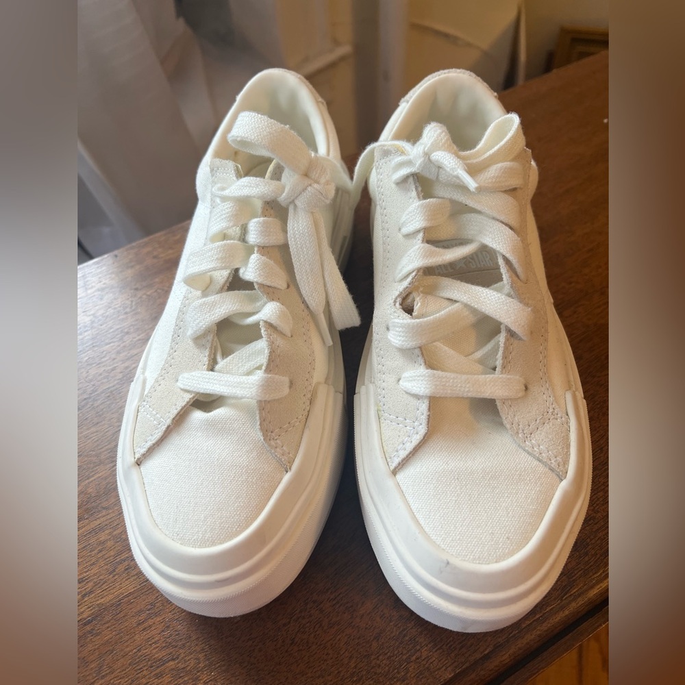 Converse Chuck Taylor All Star Cruise Sneaker - White